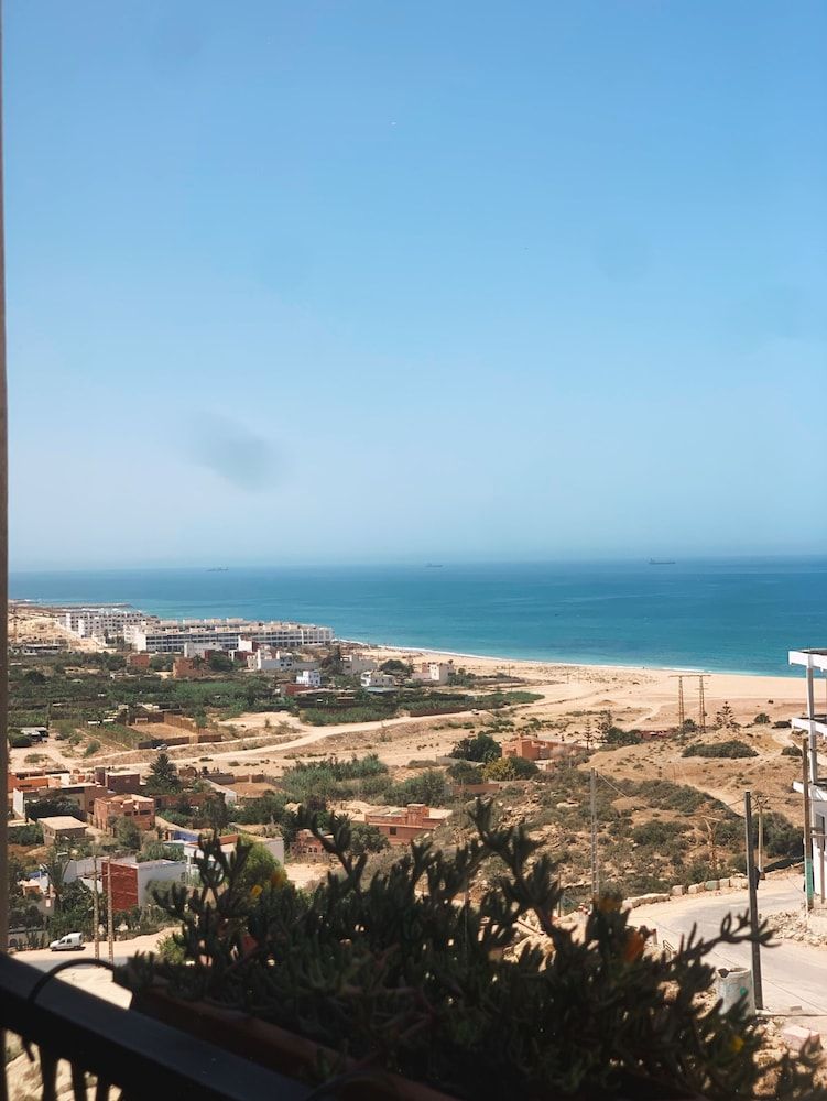 Lille - Taghazout - Manzili Surf & Yoga - Taghazout