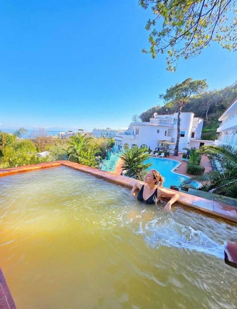 Lyon - Ischia - Bristol Hotel - Ischia