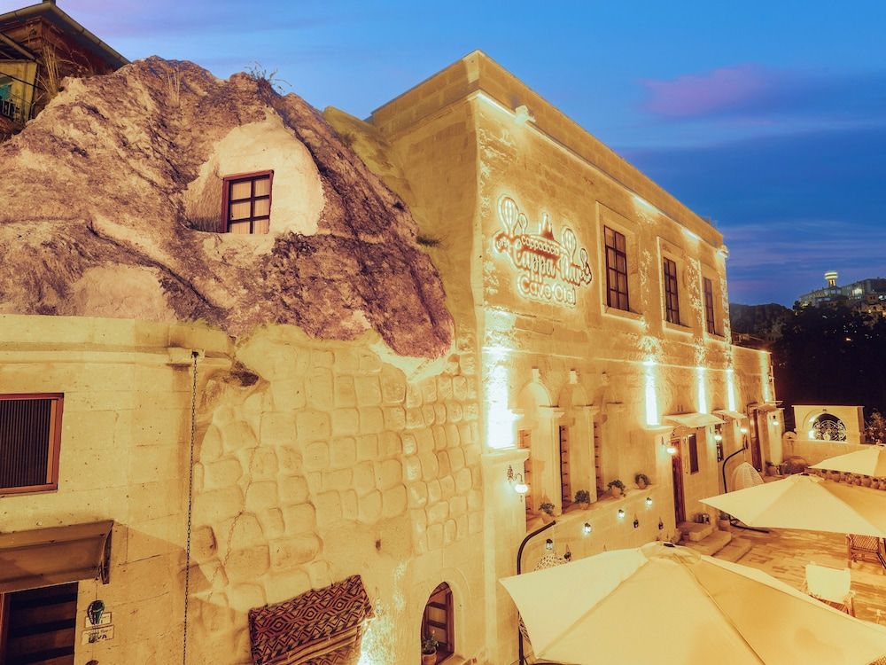 Lyon - Nevsehir - Cappanar Cave - Nevsehir