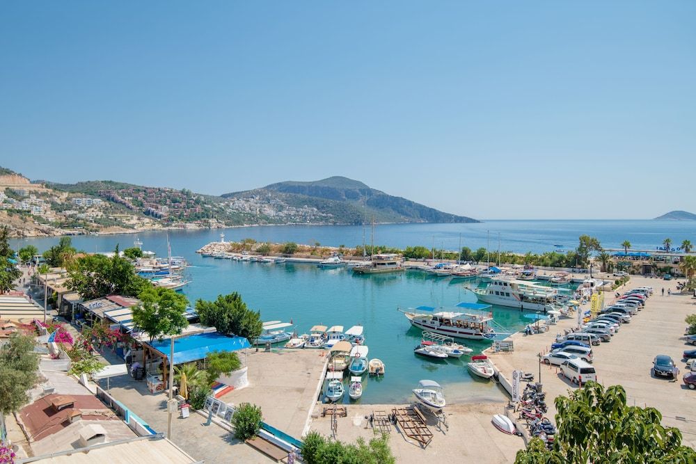 Lyon - Kalkan - Hotel Pirat - Kalkan