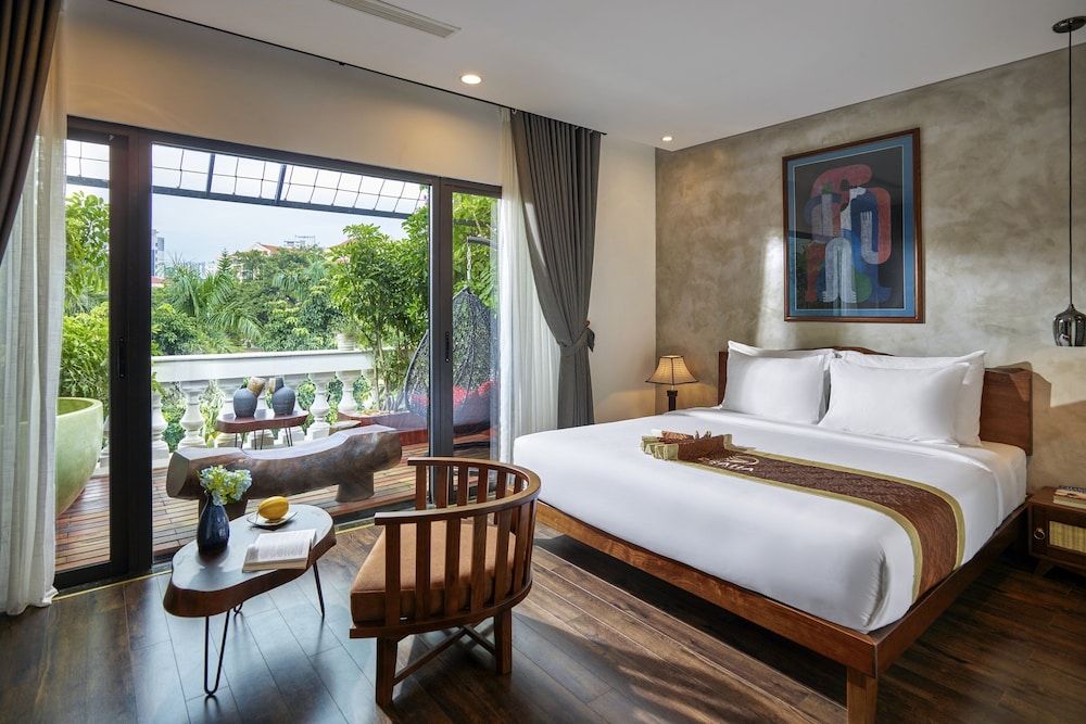 Paris - Ha Long - Draha Halong Hotel - Serenity, Charm and Nature - Preferred by Western Travelers - Ha Long