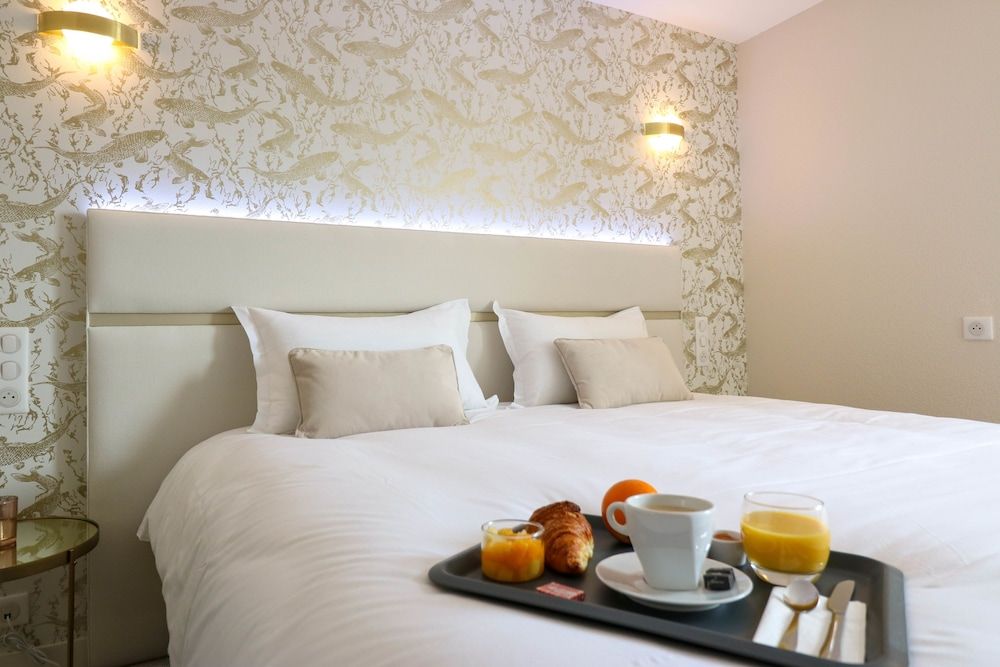 Paris - Rennes - Hotel L'Ortega - Rennes St Jacques Aéroport - Rennes
