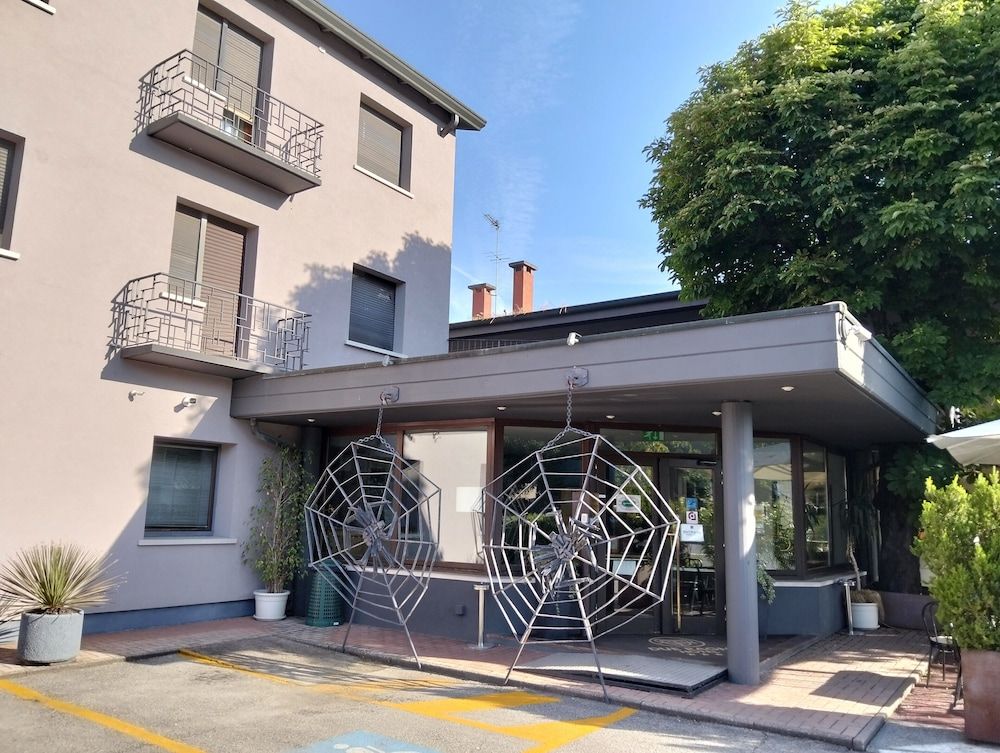 Lyon - Treviso - HG Hotel Due Ragni - Treviso