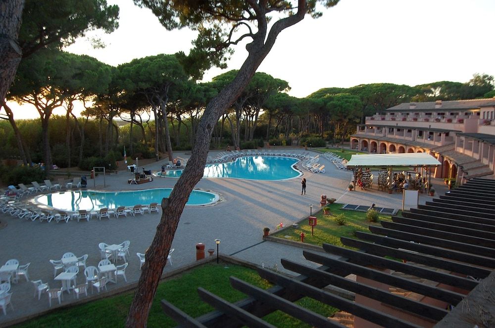 Lyon - Follonica - Residence I Tusci - Follonica