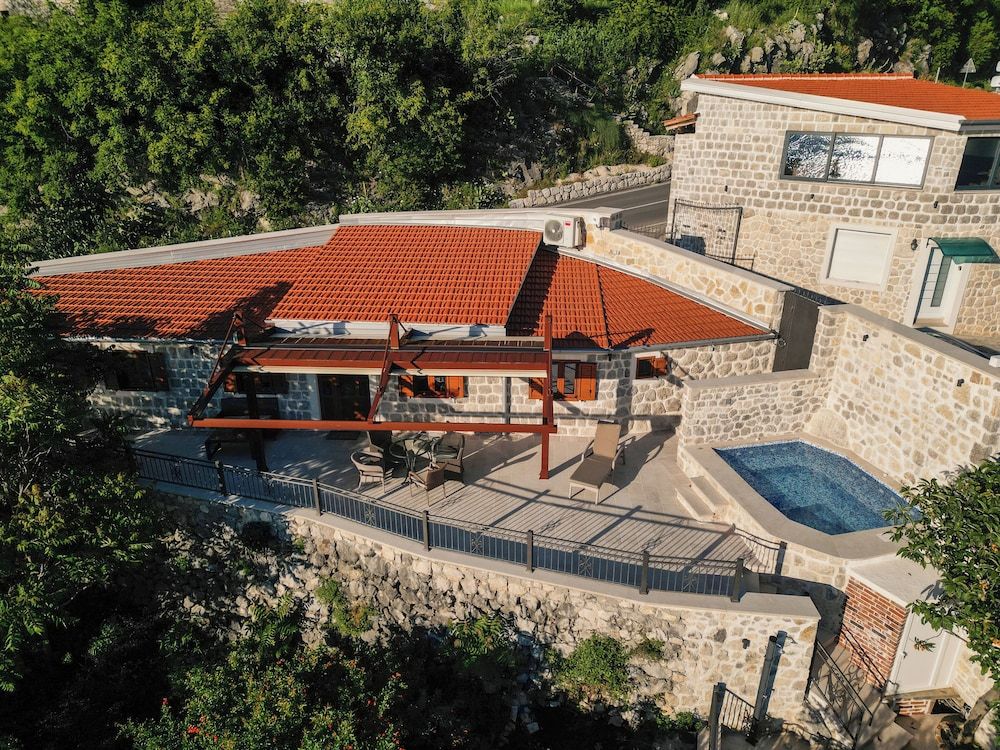 Bordeaux - Tivat - Step to Kotor bay Perast - Tivat