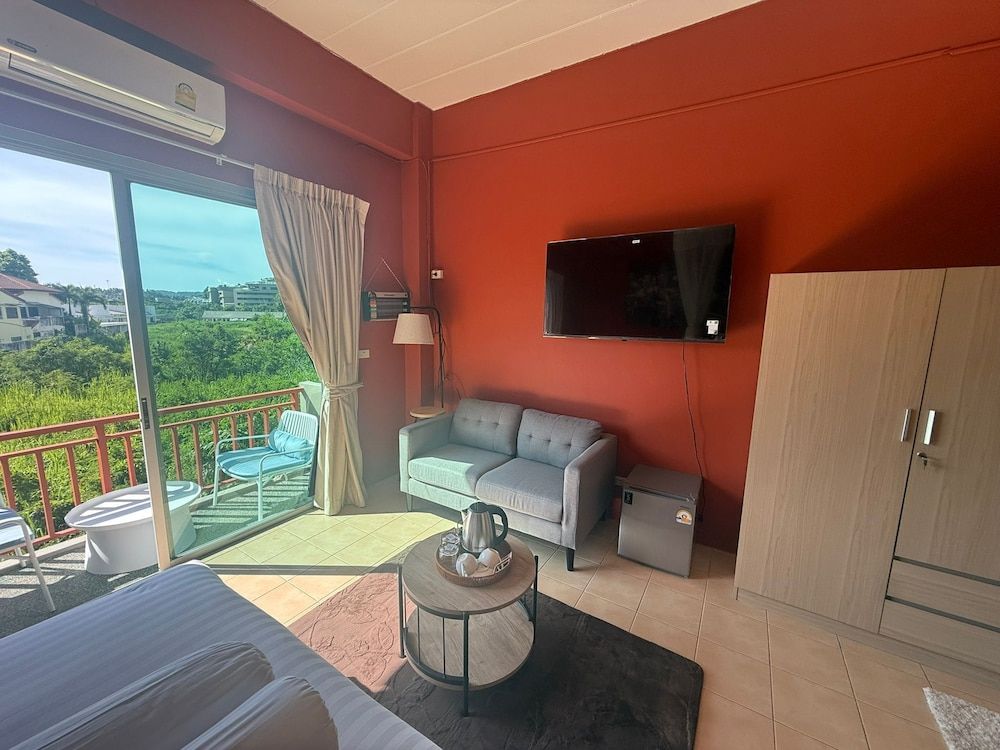5 Tage Karon Beach, Andamanensee, Thailand im Hotel