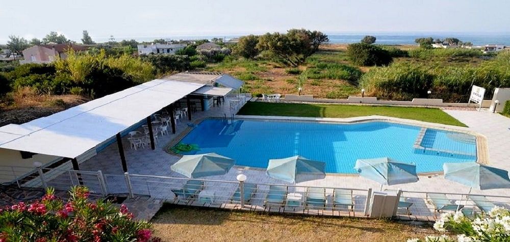 Bordeaux - Platanias (Crete) - Andy's Gardens - Platanias (Crete)