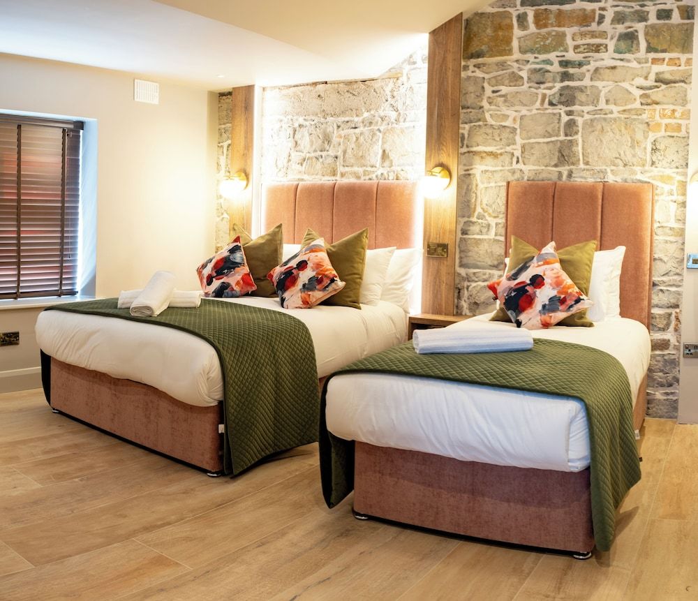 Lyon - Galway - The Woodquay Townhouse - Galway